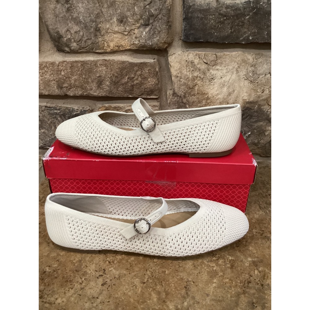 Kelly & Katie Tajah Mary Jane Flats Light Beige Crochet Knit Size 10M New